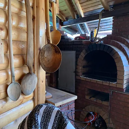 Gazde/Camere de închiriat Casa De Pe Sadova (Suceava)